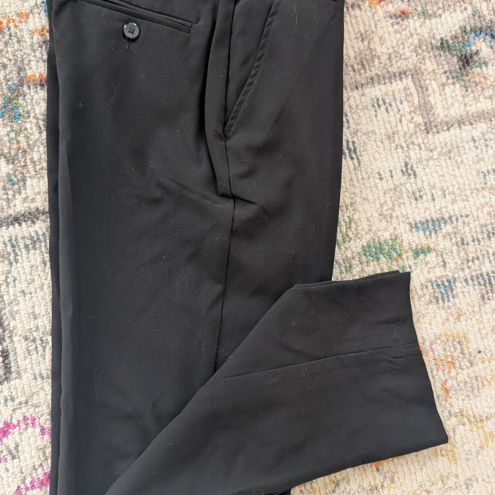 Van Heusen Men's Black Dress Pants